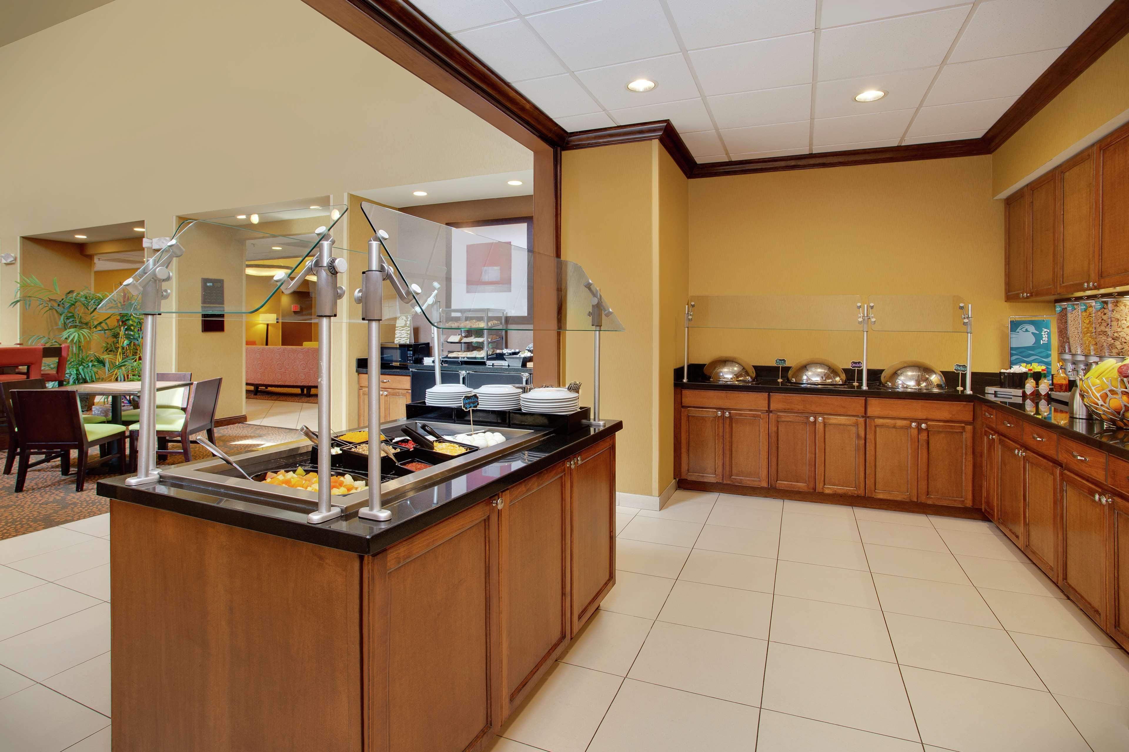 Homewood Suites By Hilton Tampa-Brandon Εξωτερικό φωτογραφία