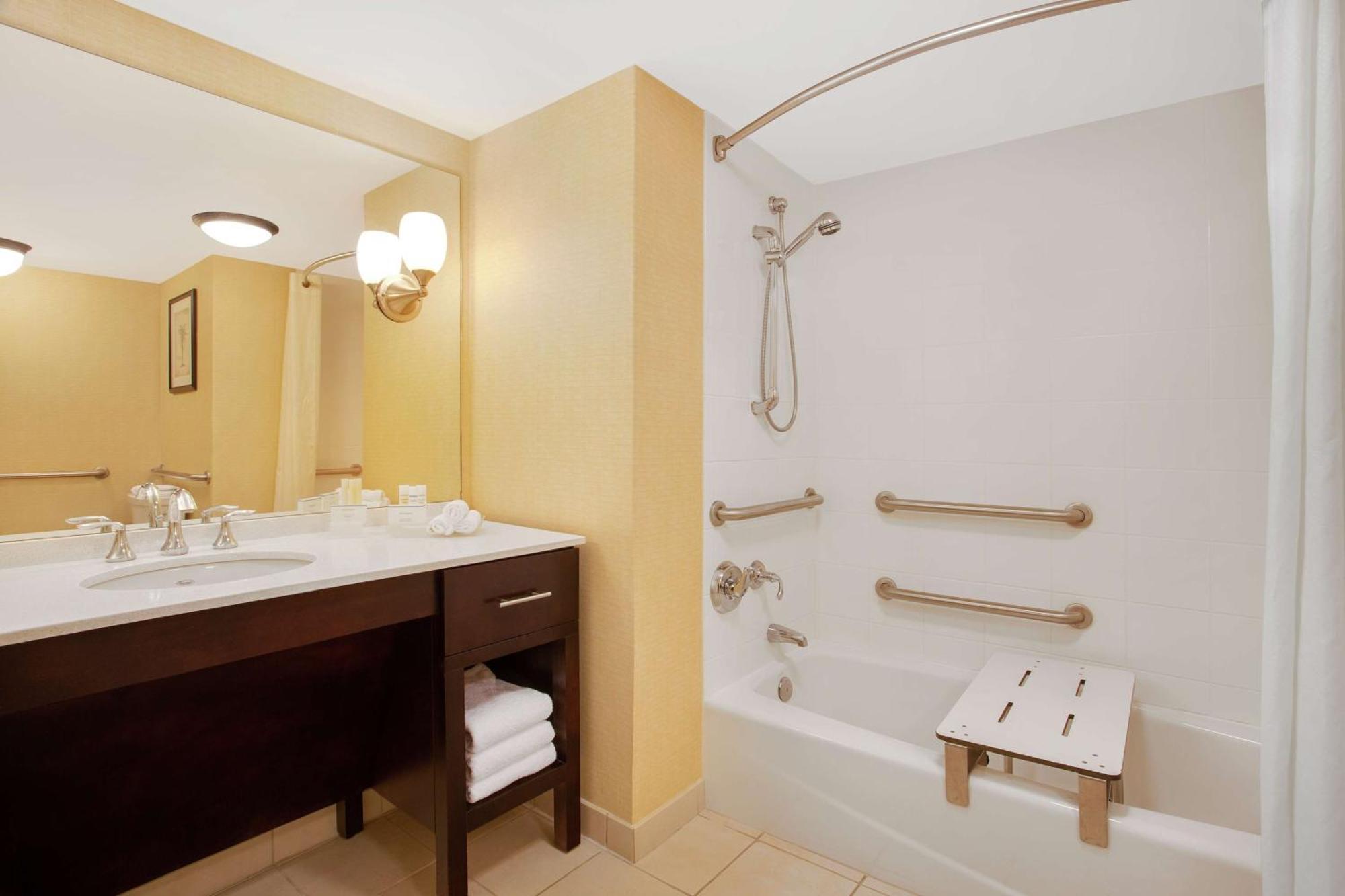 Homewood Suites By Hilton Tampa-Brandon Εξωτερικό φωτογραφία