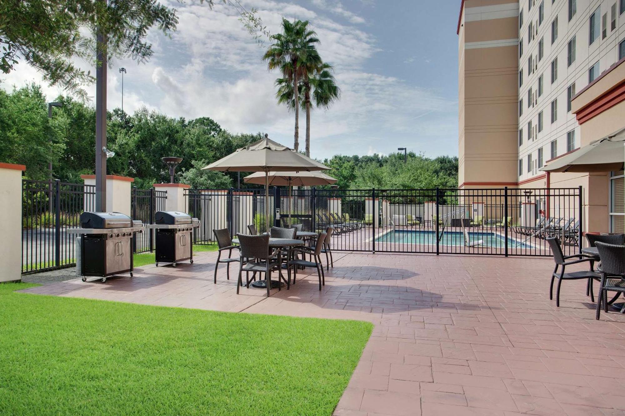 Homewood Suites By Hilton Tampa-Brandon Εξωτερικό φωτογραφία